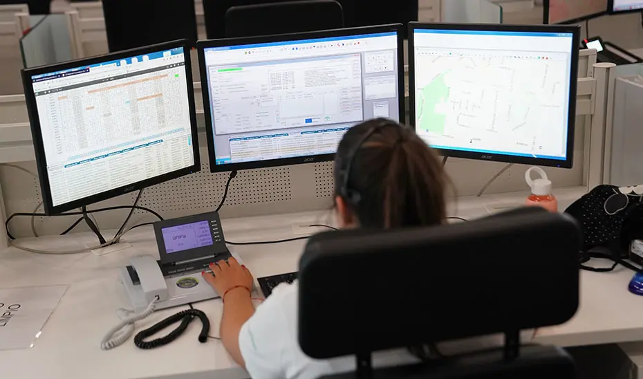 Gestora de atención de llamadas en el Centro Regional del 112