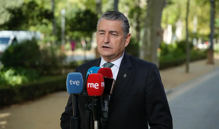 El consejero de la Presidencia, Antonio Sanz