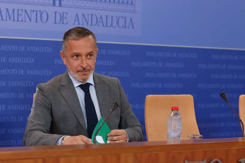 El portavoz adjunto de Grupo Socialista Rafael Recio