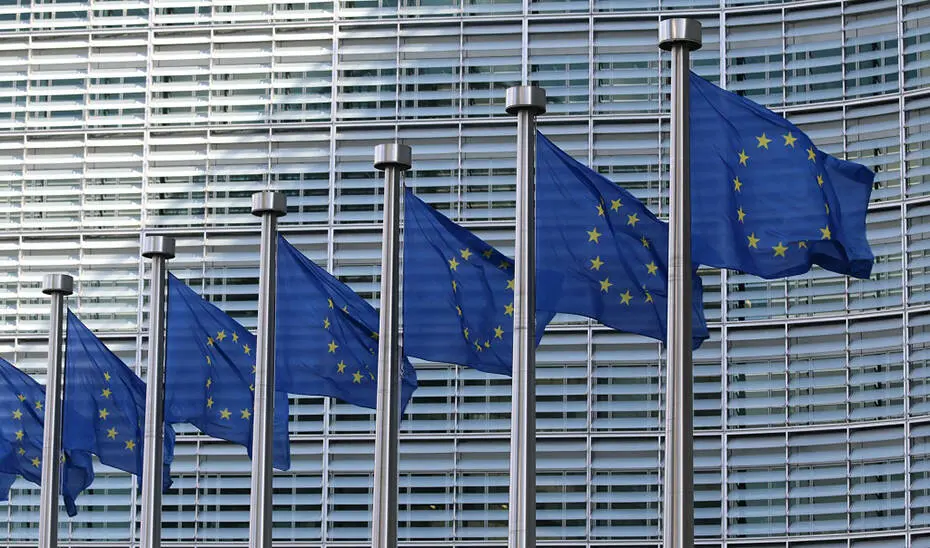 UE