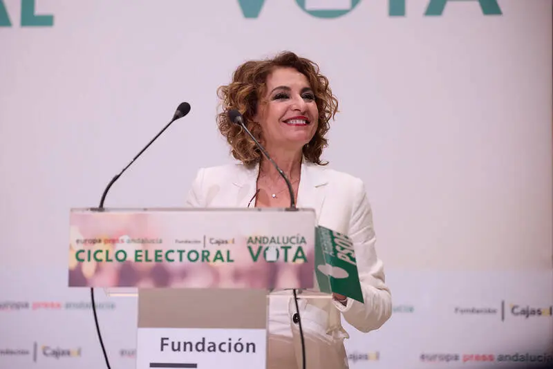La secretaria general del PSOE-A y candidata a la Presidencia de la Junta de Andaluc&iacute;a, Mar&iacute;a Jes&uacute;s Montero