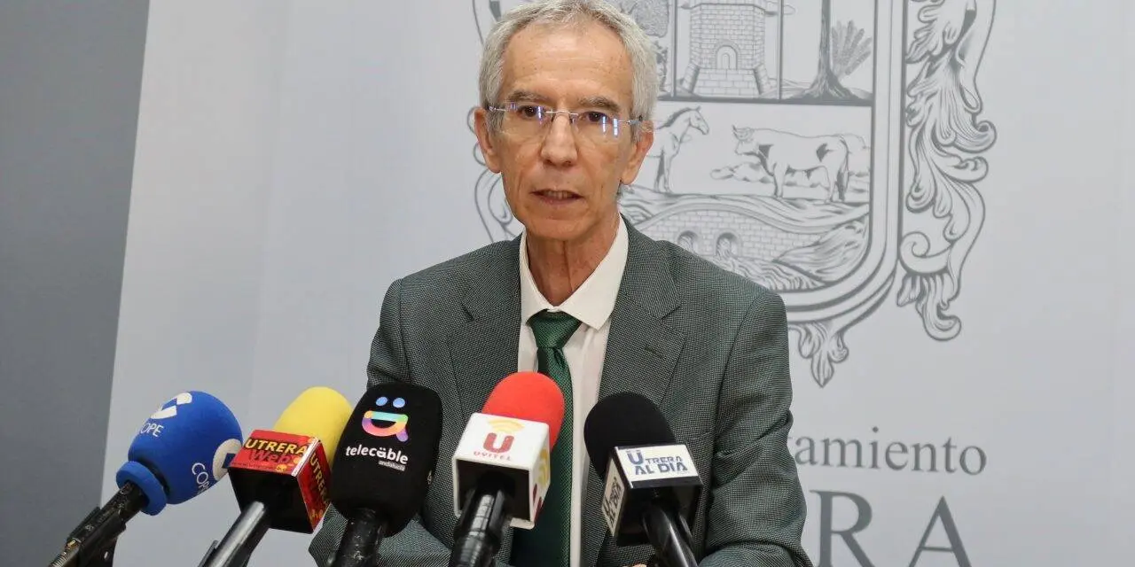 El alcalde de Utrera, Francisco Jim&eacute;nez