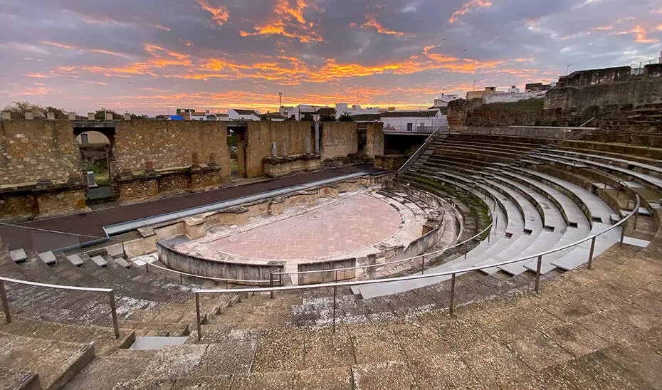 Vista del Teatro Romano de It&aacute;lica en Santiponce (Sevilla)
