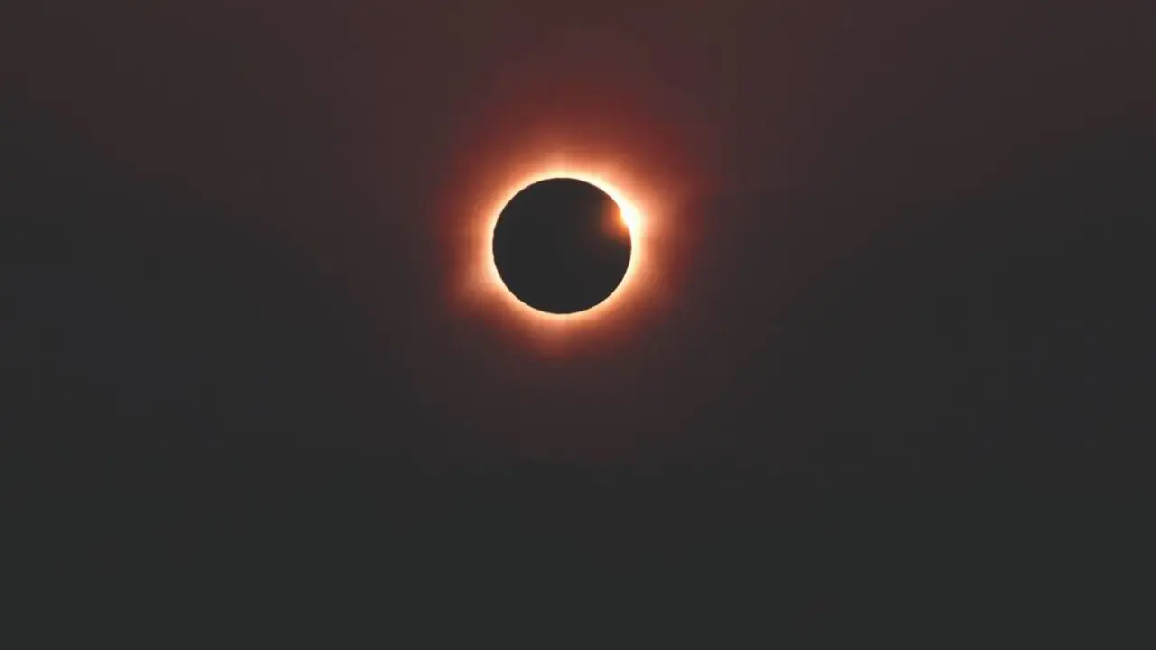 Eclipse total sol