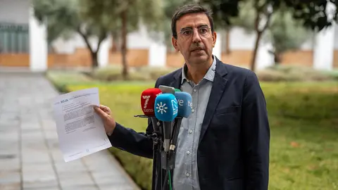 El portavoz socialista de Presidencia, Mario Jiménez