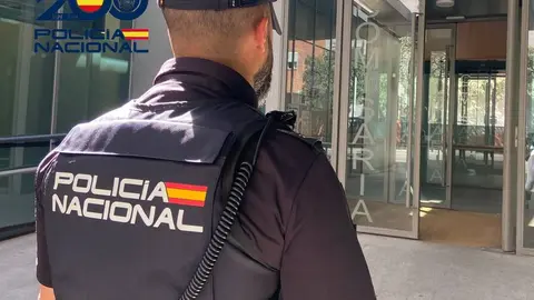 Polic&iacute;a Nacional