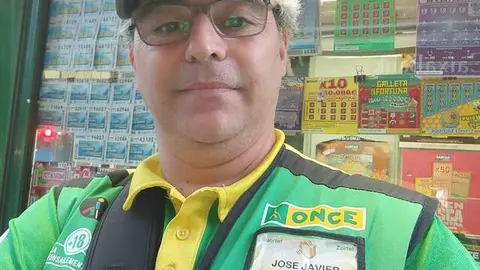 Jos&eacute; Javier Salas