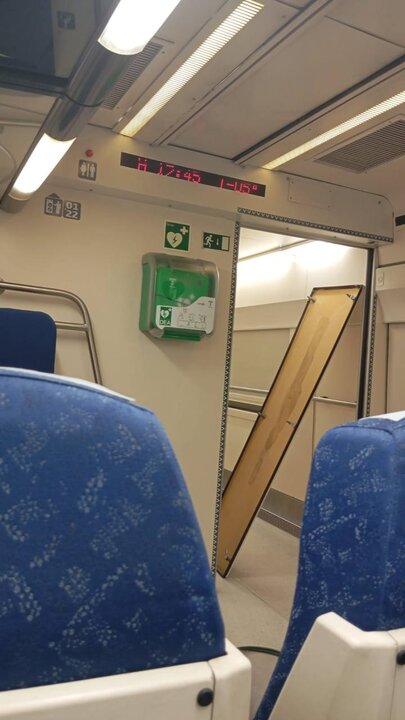 Foto de la tapa de contadores del tren del día 12/02/2026 a las 19.00h. Foto de J. A. M.